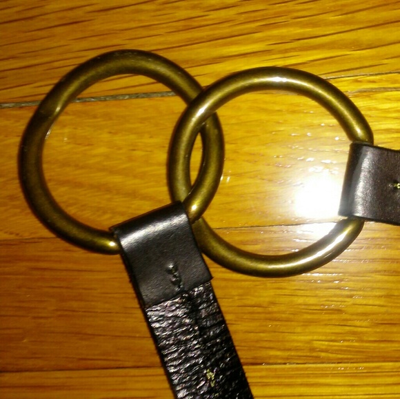 GAP Brown Leather Belt - Picture 3 of 8